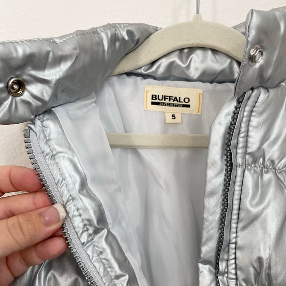 Buffalo David Bitton • Girls Metallic Silver Quilted Sleeveless Puffer Vest - Picture 4 of 12